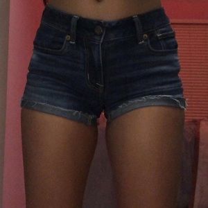 american eagle dark wash jean shorts
